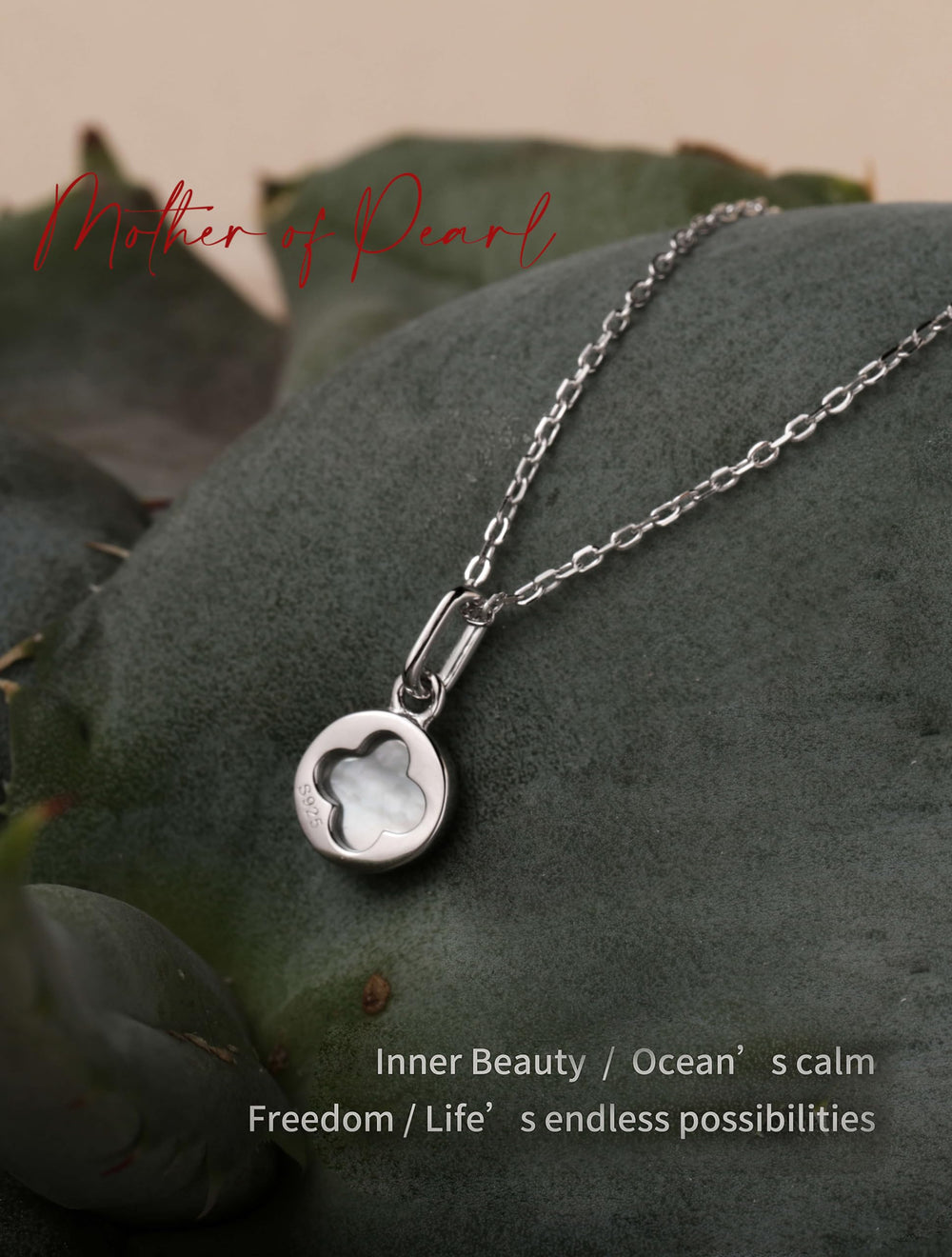 12mm Mother of Pearl Round Pendant Necklace
