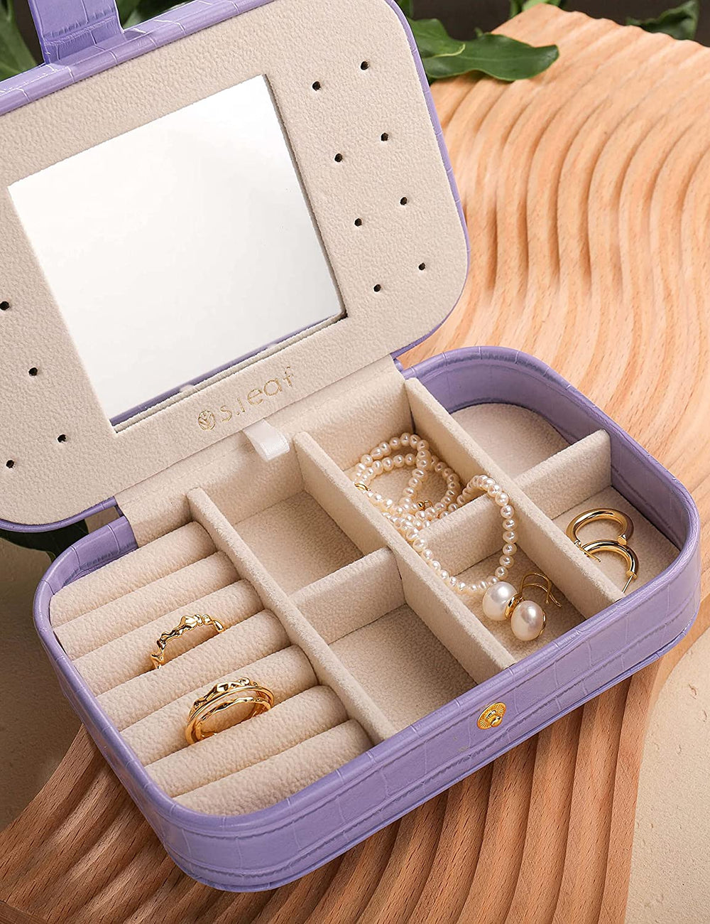 vintage jewelry box for women